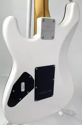 FENDER AERODYNE SPECIAL STRAT 2